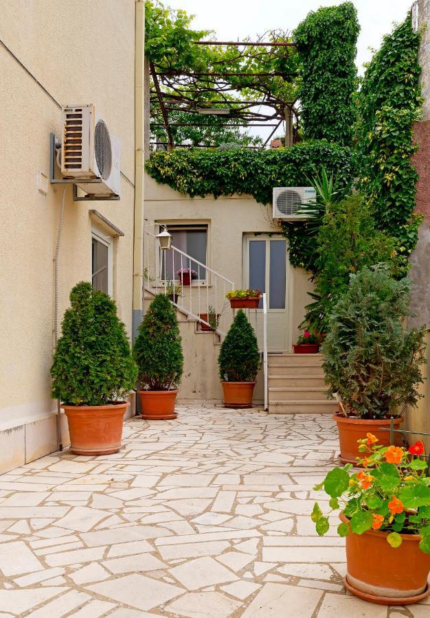 Apartment Michelle Dubrovnik Exterior photo